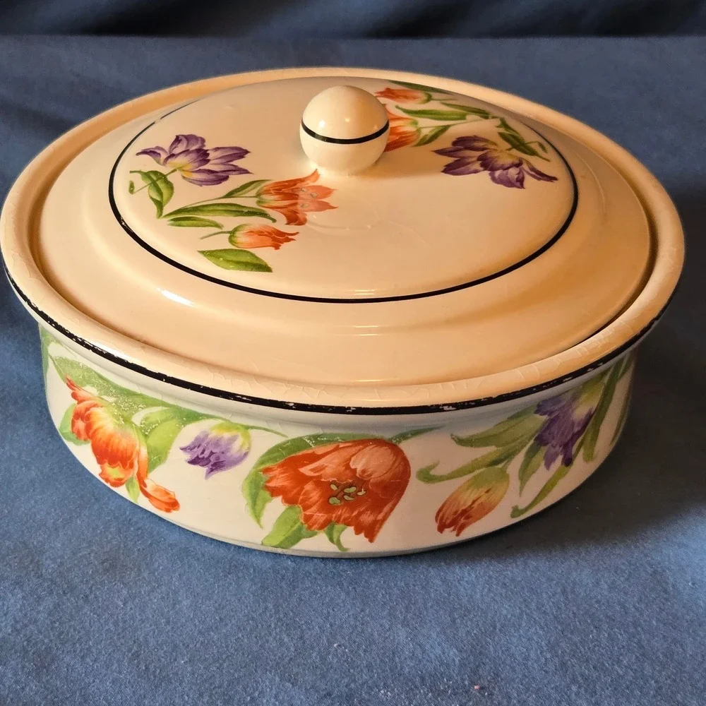 Vintage Harker Hotoven Cookingware Floral Tulip Casserole Dish with Lid 6.5in